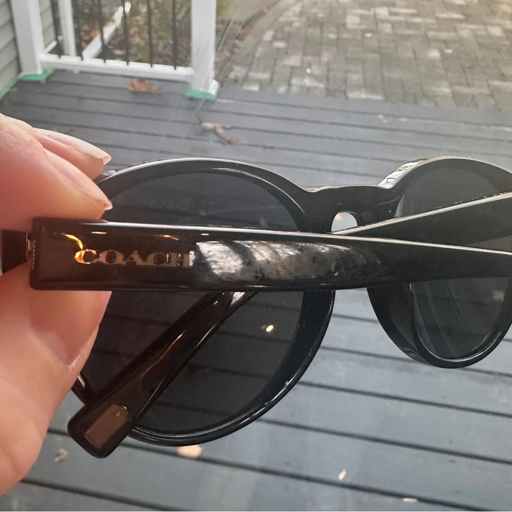 Coach Black Sunglasses with Orange Case - Picture 9 of 15